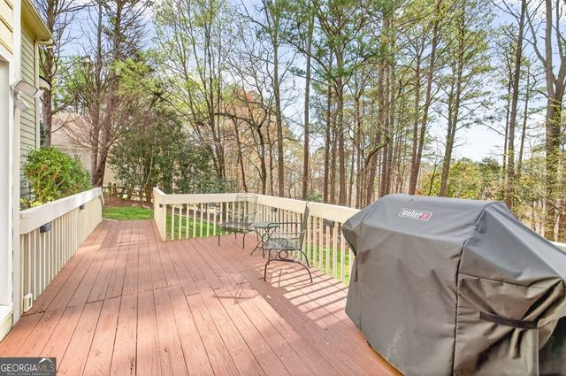 1315 Amberwood Drive, Woodstock, GA 30189