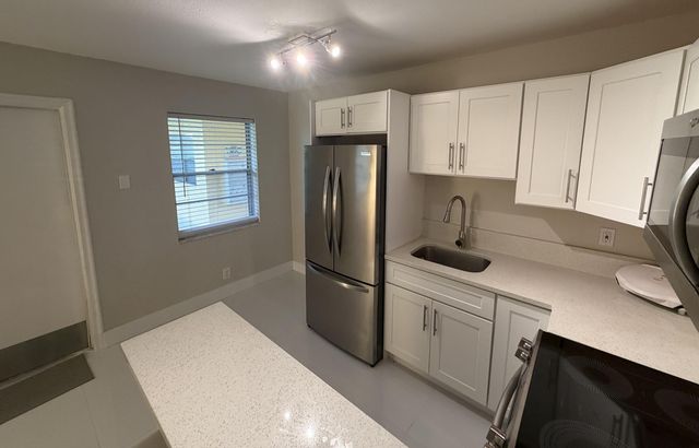 5174 NE 6th Avenue 507, Oakland Park, FL 33334