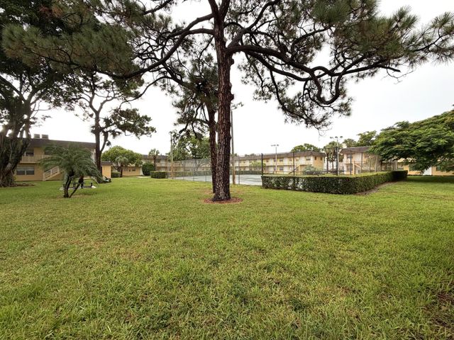 5174 NE 6th Avenue 507, Oakland Park, FL 33334