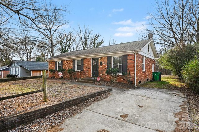 537 Kentbrook Drive, Charlotte, NC 28213