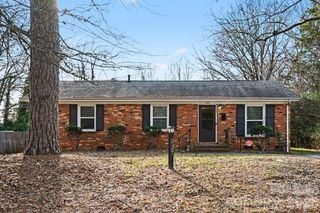 537 Kentbrook Drive, Charlotte, NC 28213