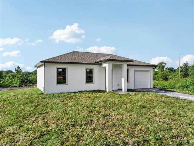 4402 E 19th ST, Lehigh Acres, FL 33972