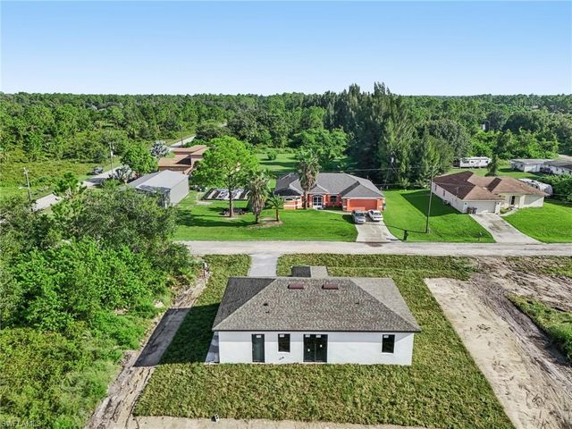 4402 E 19th ST, Lehigh Acres, FL 33972