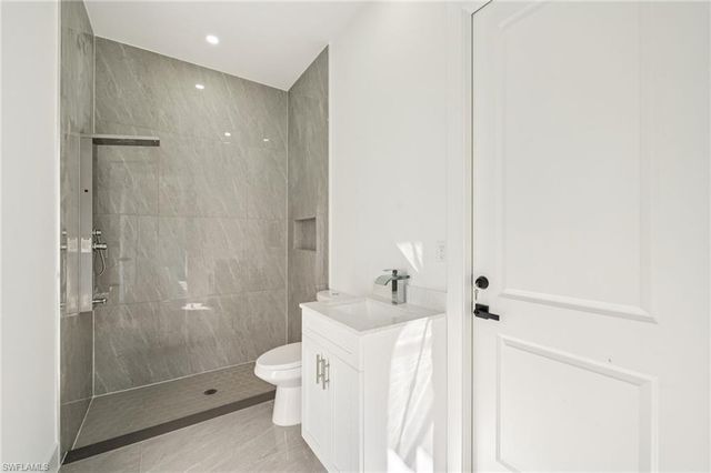 4402 E 19th ST, Lehigh Acres, FL 33972