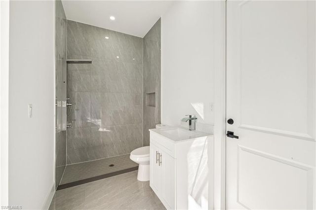 4402 E 19th ST, Lehigh Acres, FL 33972