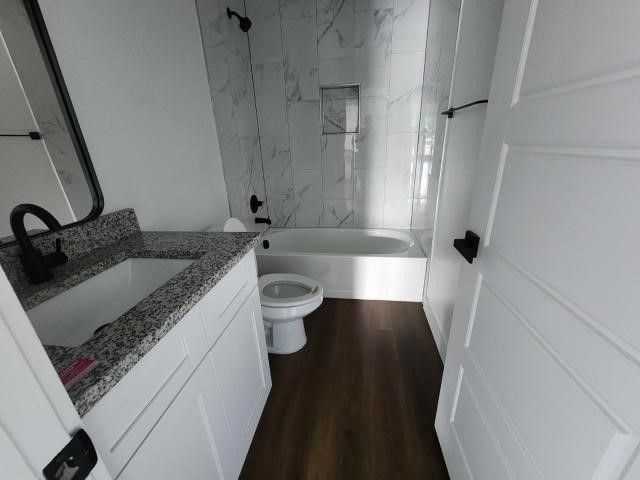 562 Jonelle Street, Dallas, TX 75217