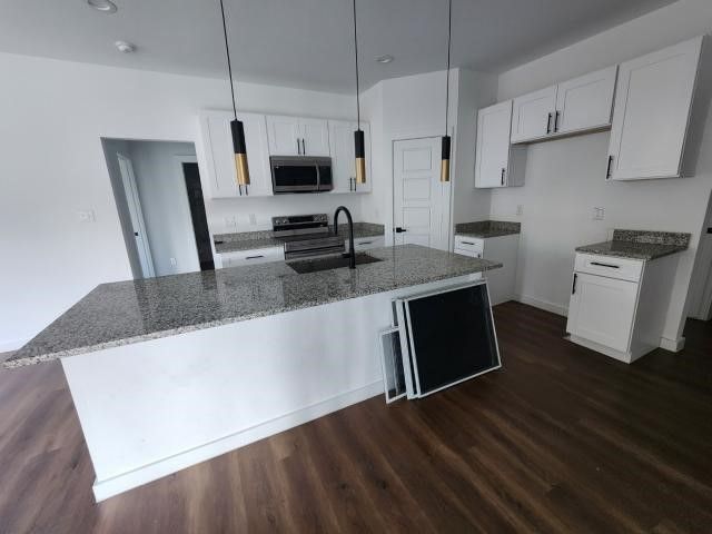 562 Jonelle Street, Dallas, TX 75217