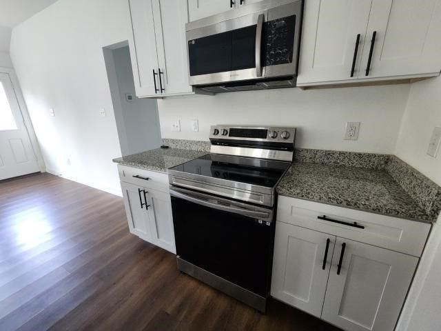 562 Jonelle Street, Dallas, TX 75217