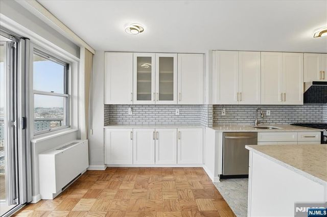6600 Boulevard East 18K, West New York, NJ 07093