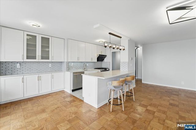 6600 Boulevard East 18K, West New York, NJ 07093