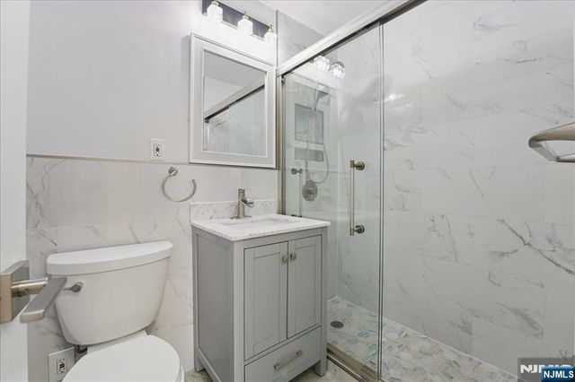 6600 Boulevard East 18K, West New York, NJ 07093