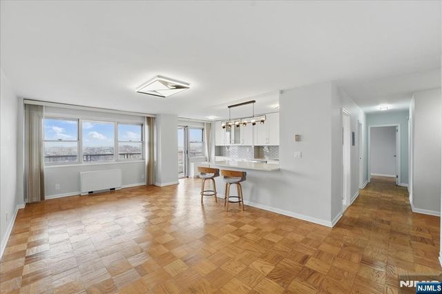 6600 Boulevard East 18K, West New York, NJ 07093