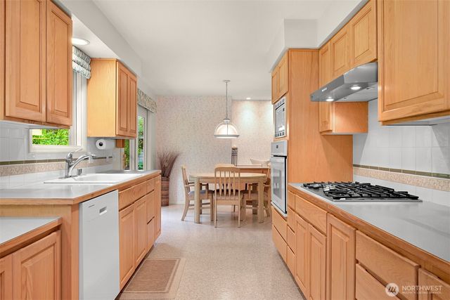 5340 Evergreen Drive, Bellingham, WA 98226