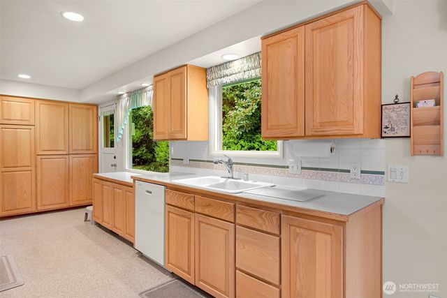 5340 Evergreen Drive, Bellingham, WA 98226