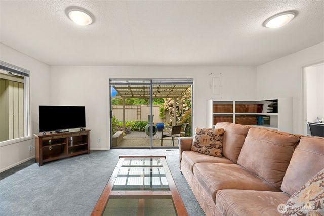 5340 Evergreen Drive, Bellingham, WA 98226