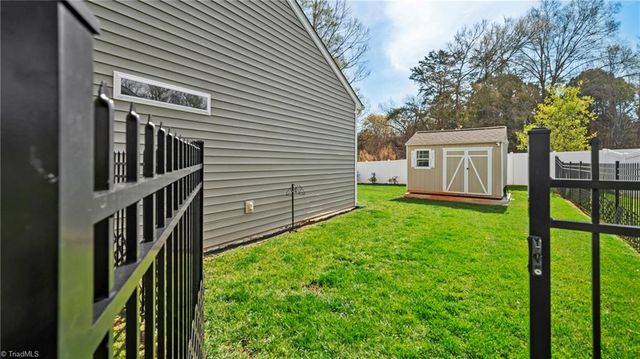 3159 Perrin Drive, Haw River, NC 27258