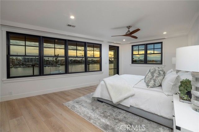 5903 E Corso Di Napoli, Long Beach, CA 90803