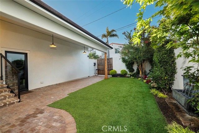 5903 E Corso Di Napoli, Long Beach, CA 90803