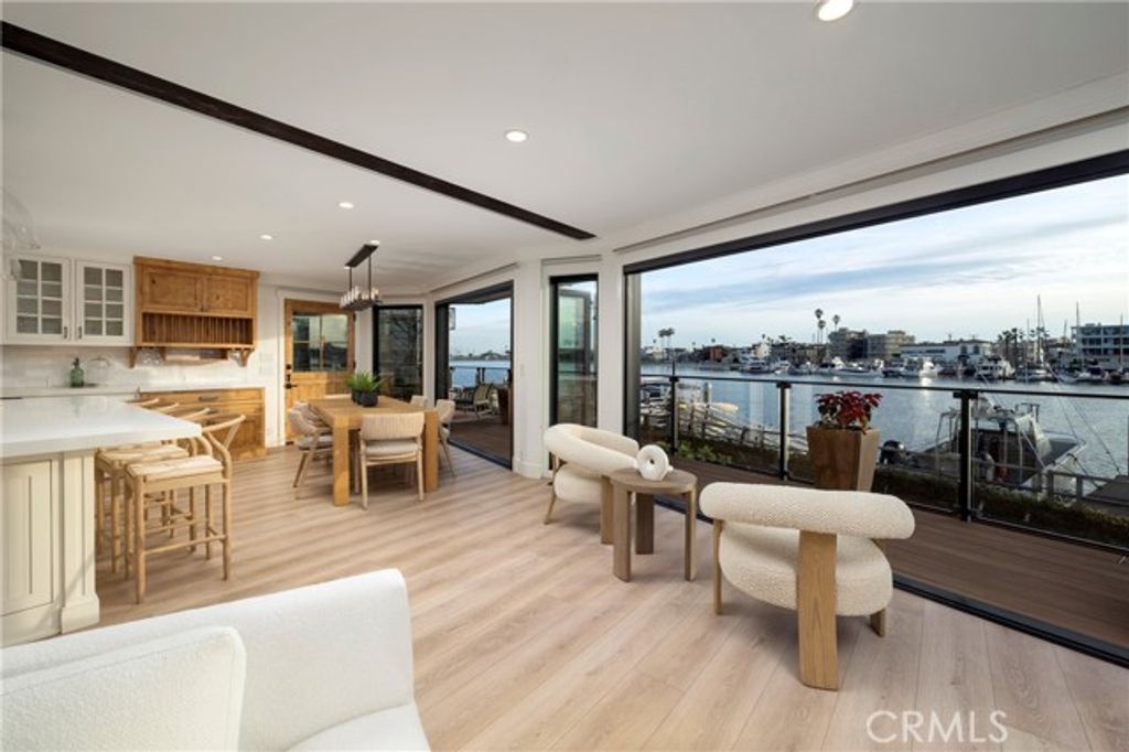 5903 E Corso Di Napoli, Long Beach, CA 90803