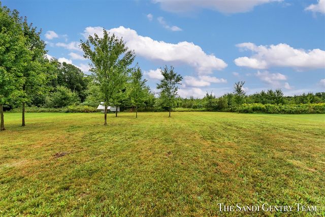 14708 Leonard Road, Spring Lake, MI 49456