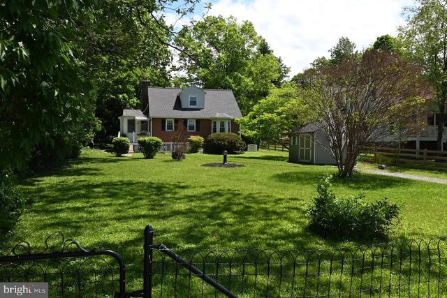 124 CHESTNUT AVE, Washington Grove, MD 20880