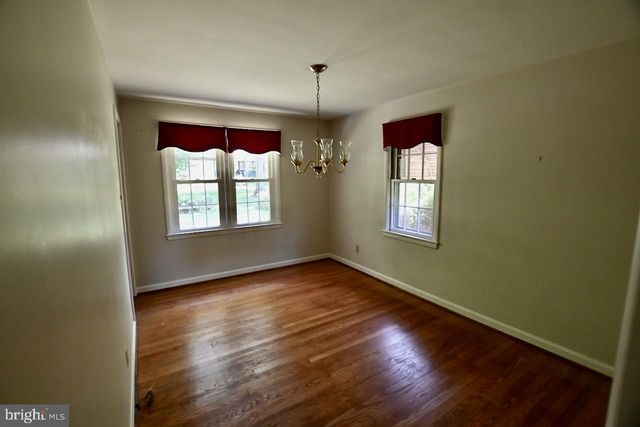 124 CHESTNUT AVE, Washington Grove, MD 20880