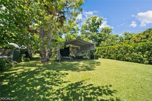 273 Porter ST, Naples, FL 34113