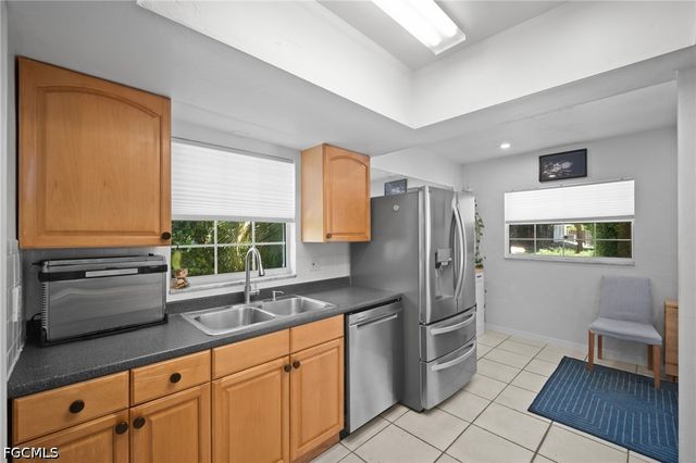 273 Porter ST, Naples, FL 34113