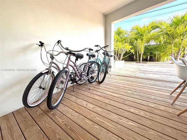 661 86th Street, Miami Beach, FL 33141