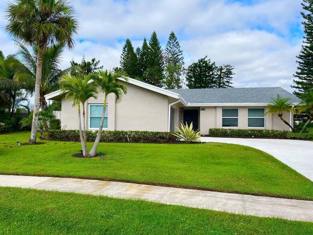 1799 Shower Tree Way, Wellington, FL 33414