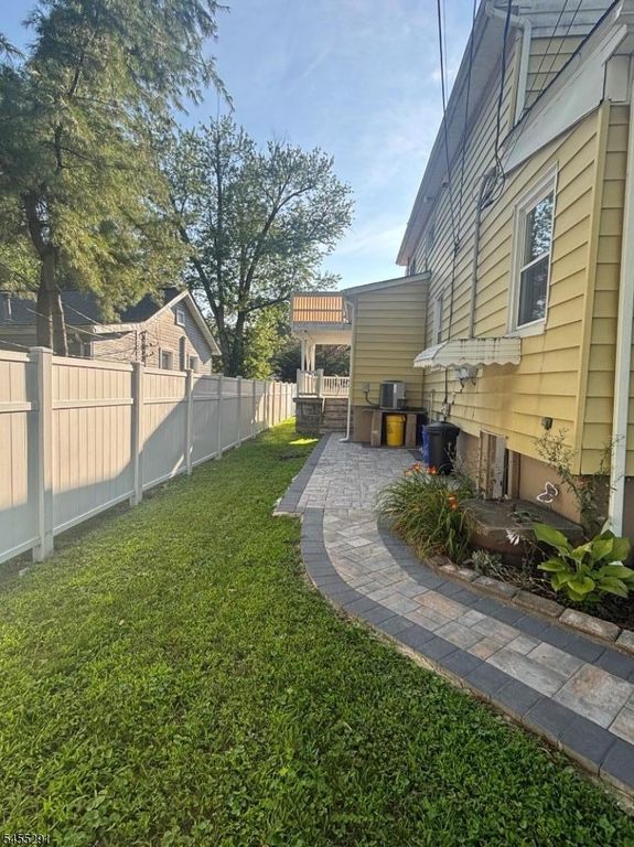 33 Harmon St, Lincoln Park Boro, NJ 07035 — photo 4