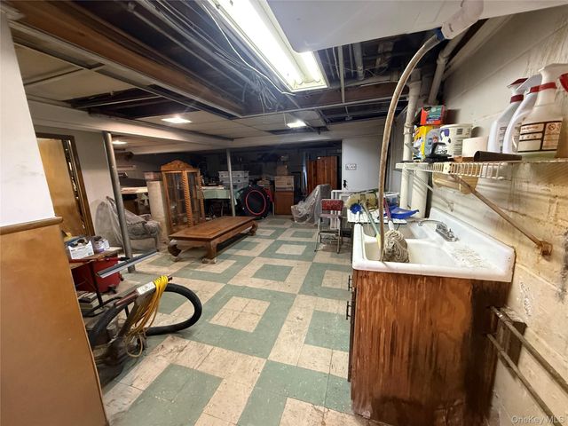 45-63 189th Street, Flushing, NY 11358