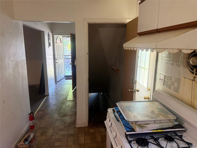 45-63 189th Street, Flushing, NY 11358