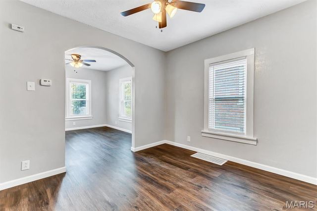 7048 Lansdowne Avenue, St Louis, MO 63109