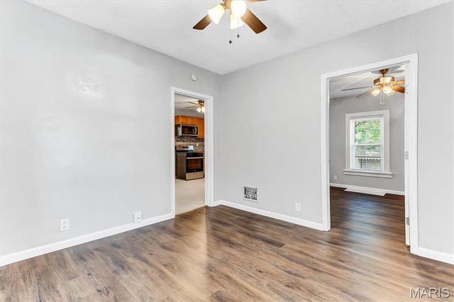 7048 Lansdowne Avenue, St Louis, MO 63109