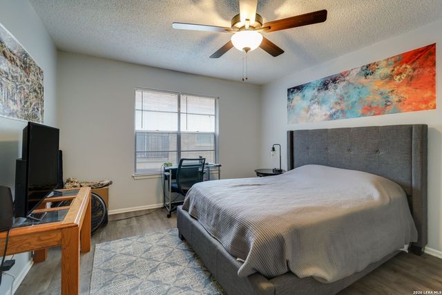 923 Vance Jackson Rd Apt 708, San Antonio, TX 78201