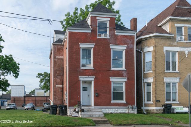 2826 W Chestnut St, Louisville, KY 40211