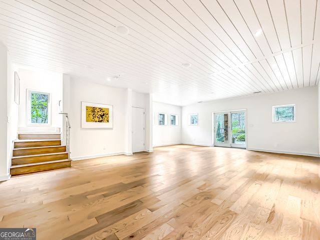 10548 Serenbe Lane, Chattahoochee Hills, GA 30268