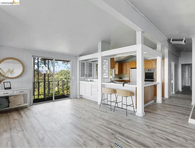 3215 Knob St, Nice, CA 95464