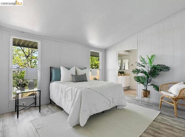 3215 Knob St, Nice, CA 95464