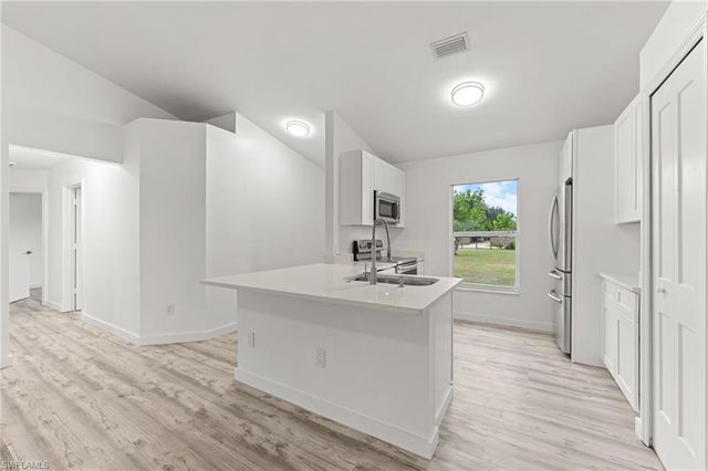 3340 35th AVE NE, Naples, FL 34120