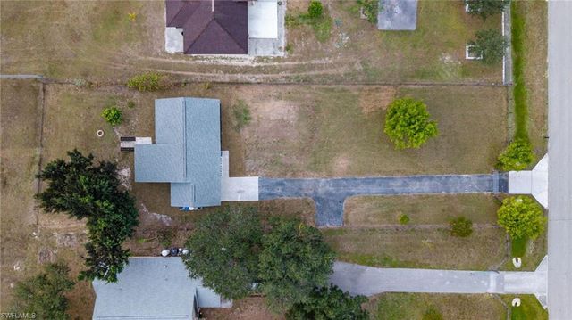 3340 35th AVE NE, Naples, FL 34120