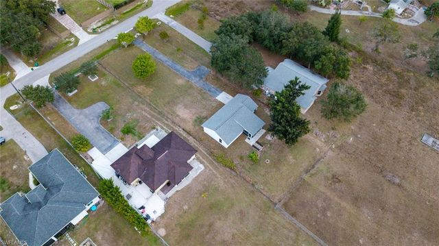 3340 35th AVE NE, Naples, FL 34120