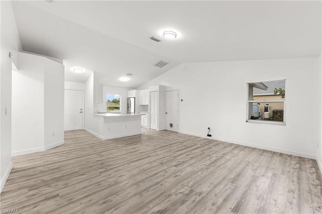 3340 35th AVE NE, Naples, FL 34120