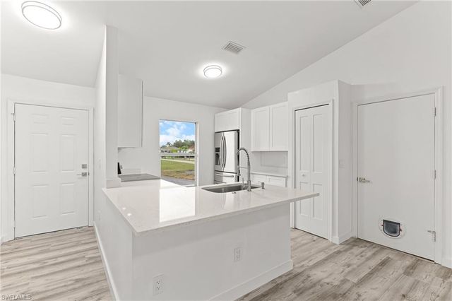 3340 35th AVE NE, Naples, FL 34120