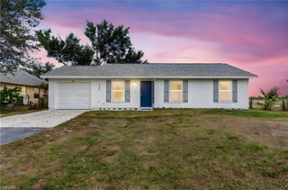 3340 35th AVE NE, Naples, FL 34120