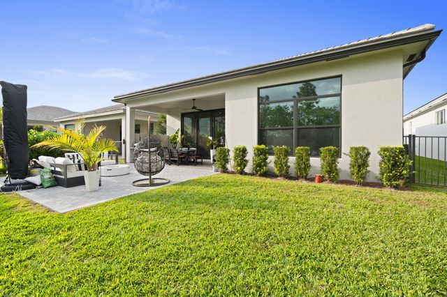 2133 SE Mosaic Boulevard, Port St. Lucie, Port St Lucie, FL 34984