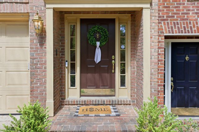 2139 N PIERCE CT, Arlington, VA 22209
