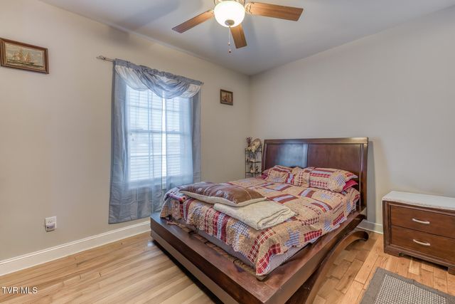 1030 Old Stagecoach Road, Jonesborough, TN 37659