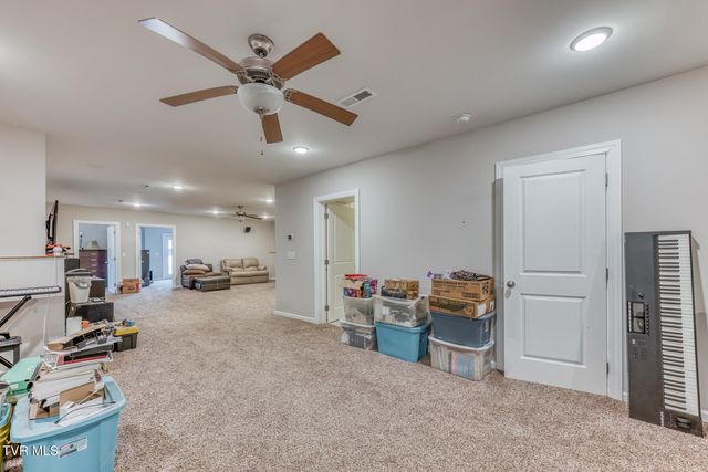 1030 Old Stagecoach Road, Jonesborough, TN 37659